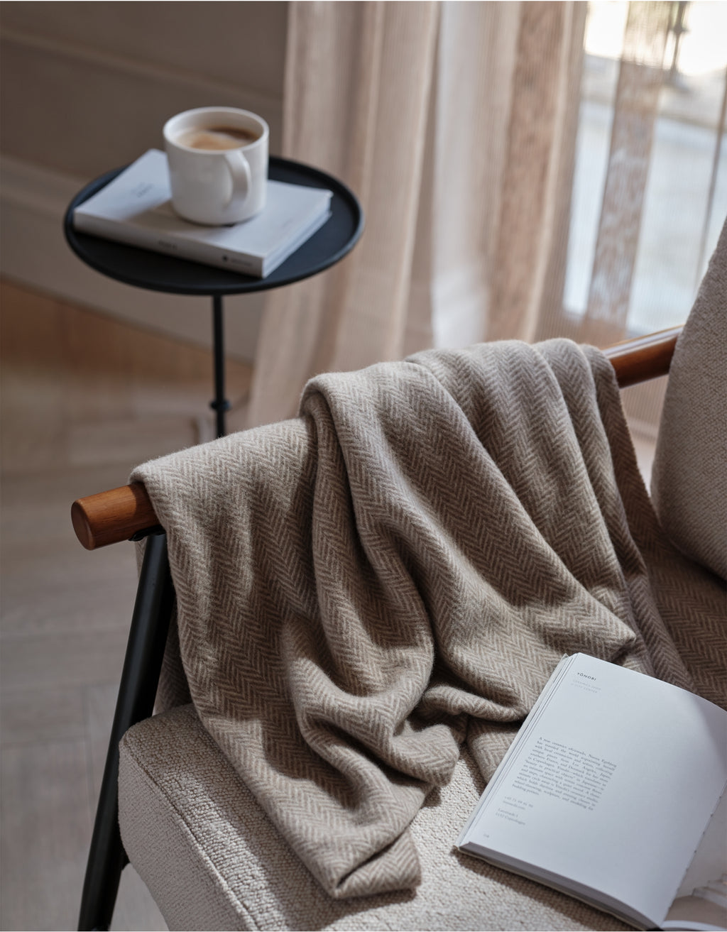 Luxury Wool Cashmere Herringbone Throw