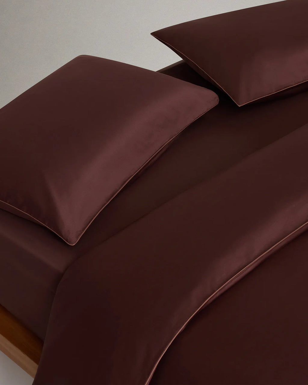 Soft & Smooth Cotton Sateen Duvet Cover – Umber Deep Clay Piping