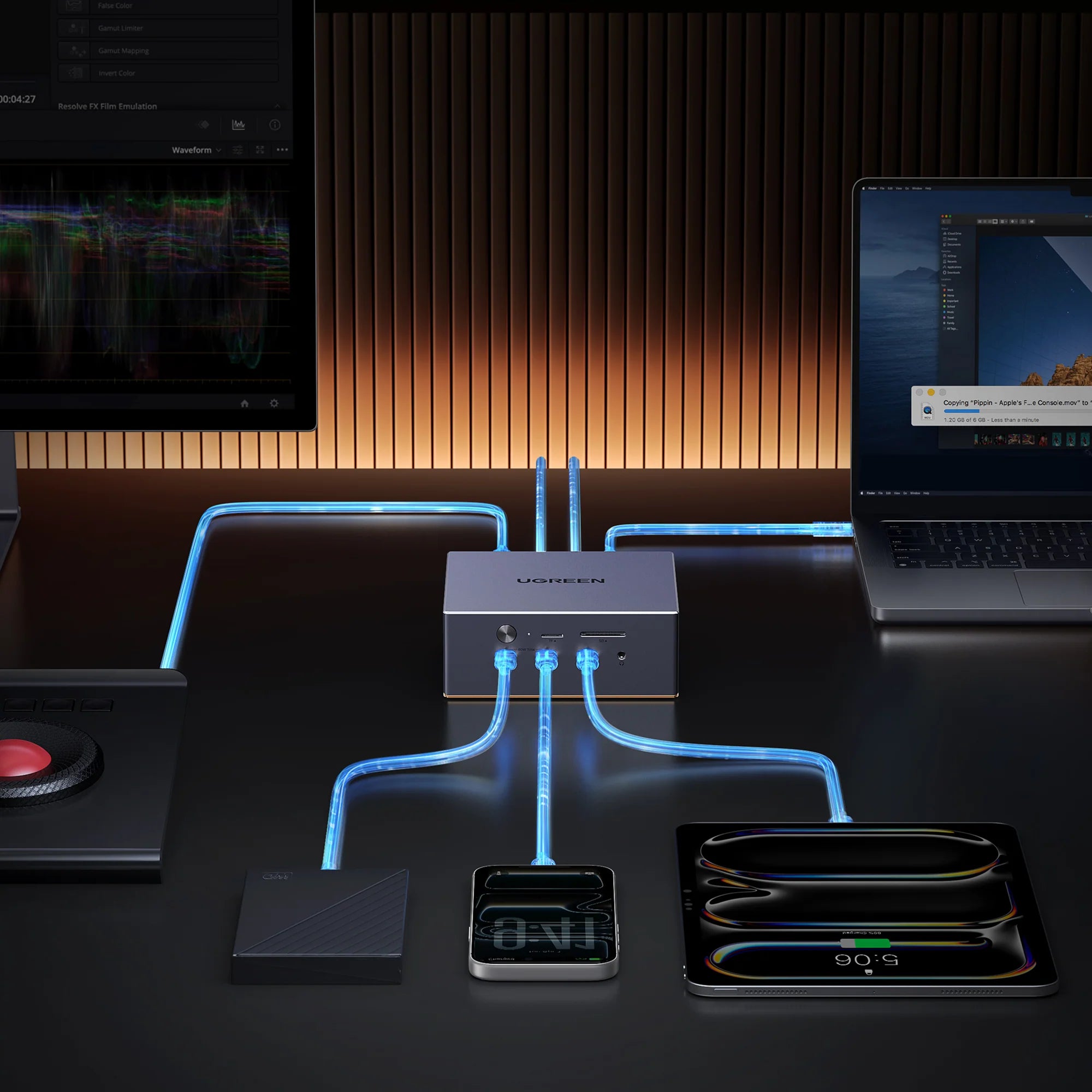 UGREEN Revodok Maxidok 17-in-1 Thunderbolt 5 Docking Station